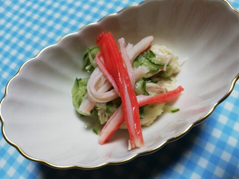 鶏むね肉ときゅうりとカニカマの酢の物